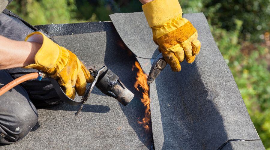 Professional residential roofers in Evadale, TX